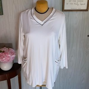 Long sleeve sweatshirt